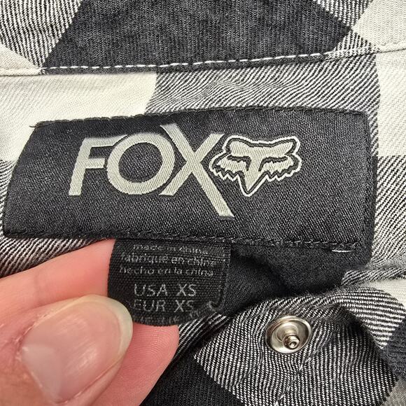 Women's Y2K Fox Black & Gray Flannel Snap Front Long Sleeve Top | Size XS - Picture 9 of 11